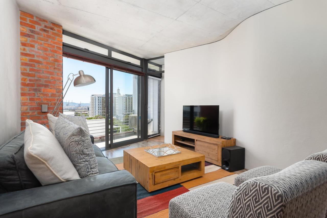 Metropolis Luxury Apartments ケープタウン エクステリア 写真