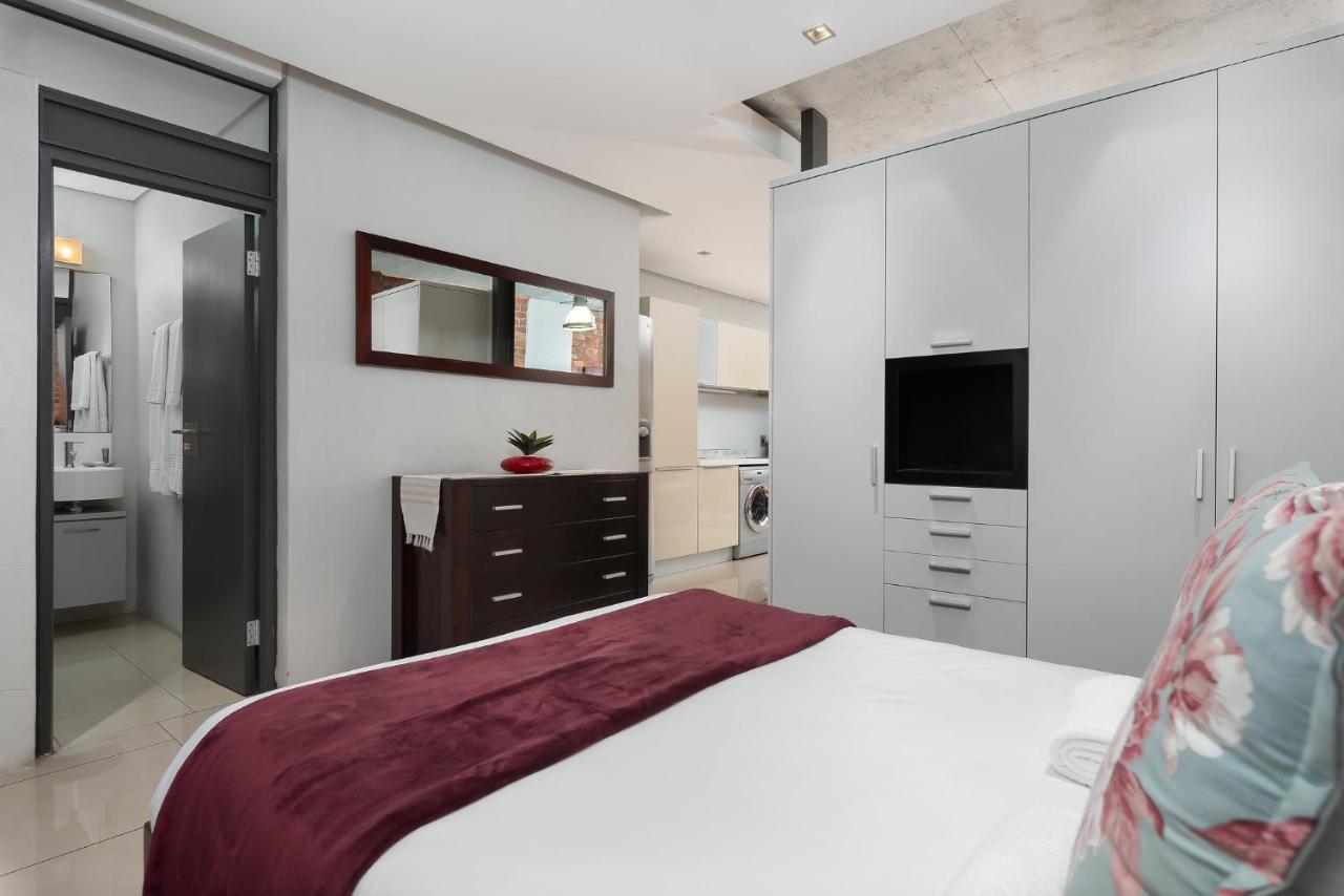 Metropolis Luxury Apartments ケープタウン エクステリア 写真