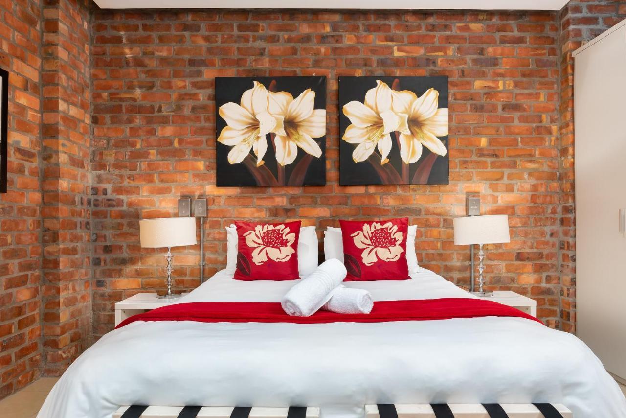 Metropolis Luxury Apartments ケープタウン エクステリア 写真