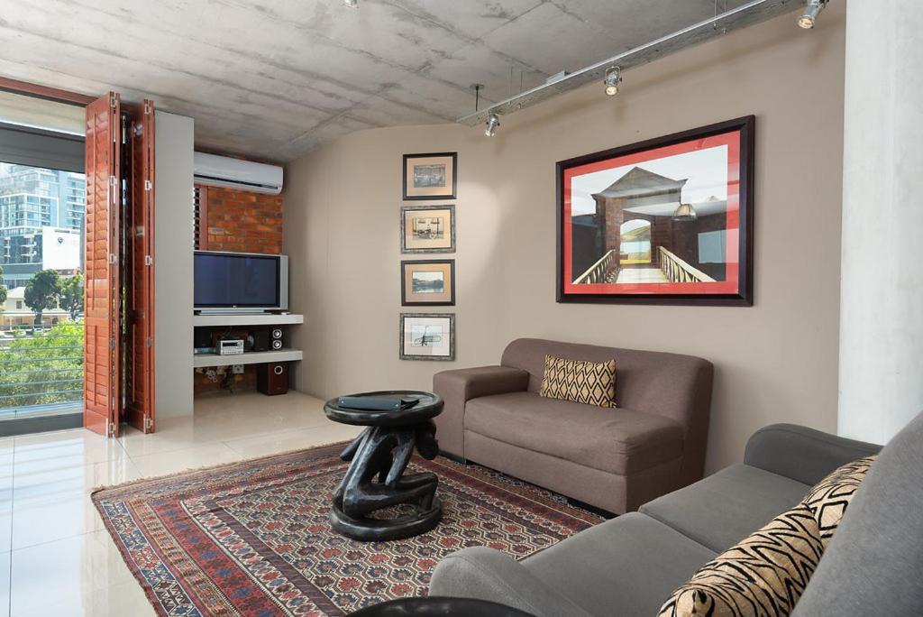 Metropolis Luxury Apartments ケープタウン エクステリア 写真