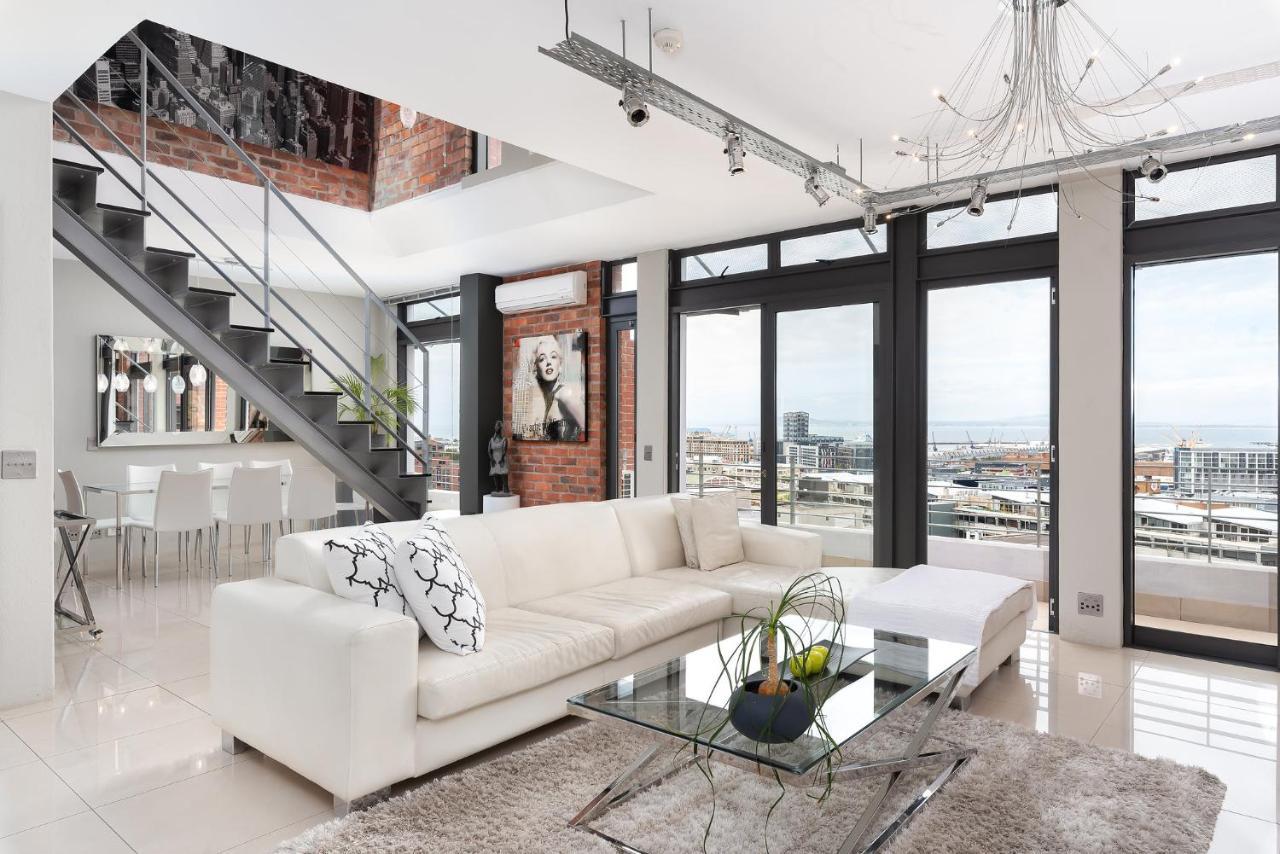 Metropolis Luxury Apartments ケープタウン エクステリア 写真
