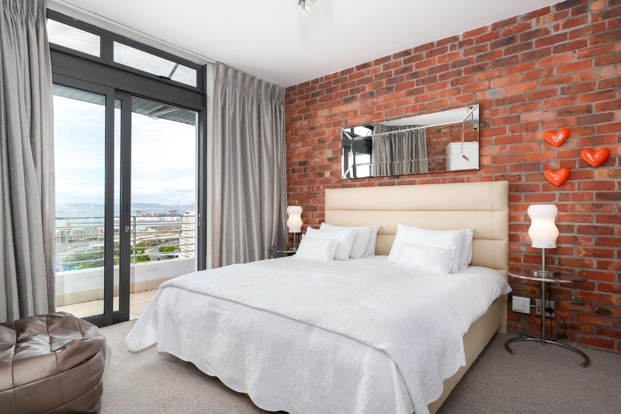 Metropolis Luxury Apartments ケープタウン エクステリア 写真